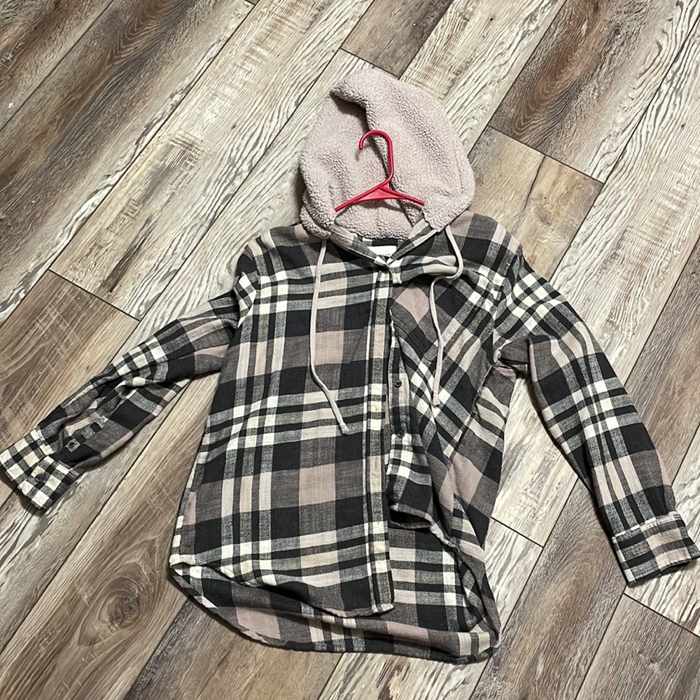 Three Flannels - image 3